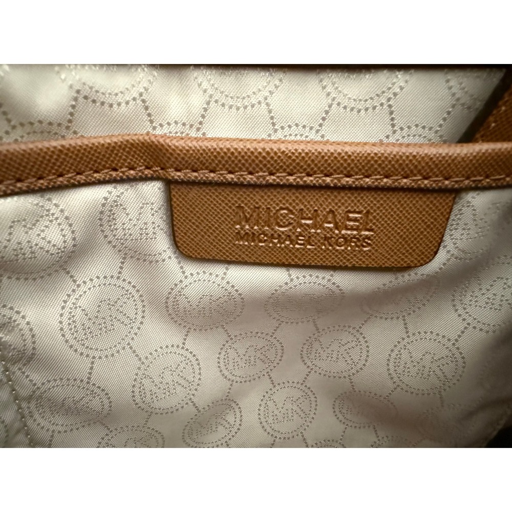 Michael Kors Charlotte Large Saffiano Leather Tote Luggage Brown Gold Hardware - Picture 8 of 13